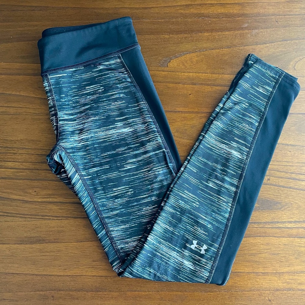 Under Armour Printed Leggings - Size Small